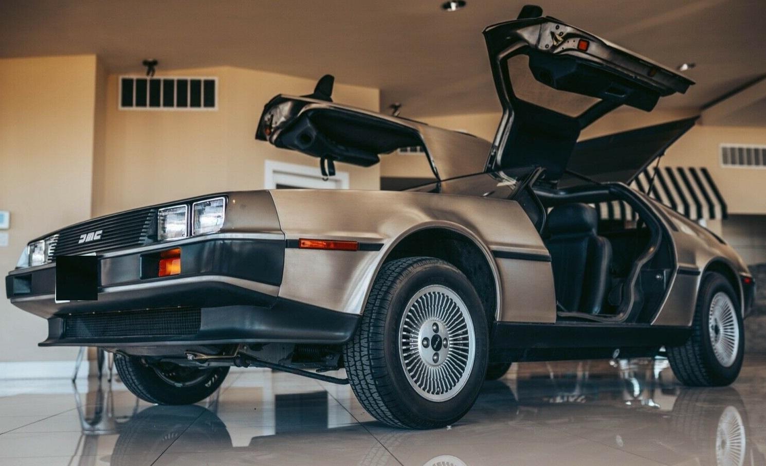1981 delorean dmc12 174 cid v6 5 speed manual transmission