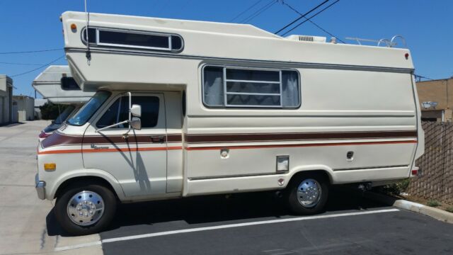 1979 dodge sportsman chassis with class c american clipper own/join the club!!!