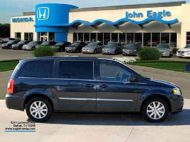 2013 chrysler town & country touring in dallas, tx