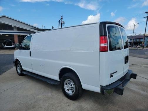 2018 chevrolet express 2500 in co bluffs, iowa