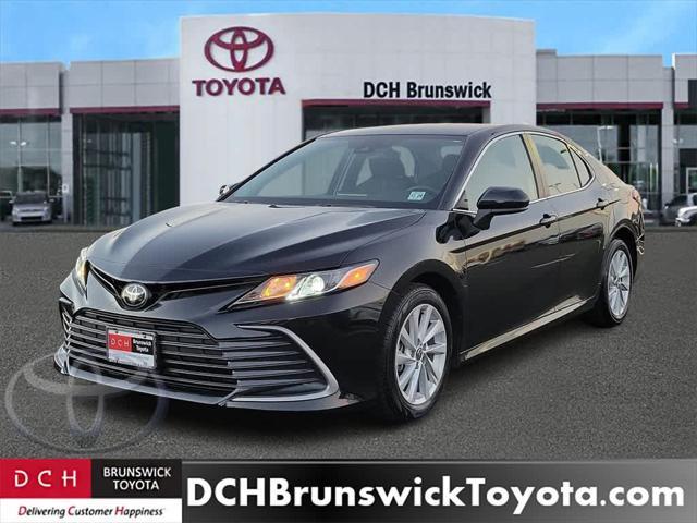 2024 toyota camry le