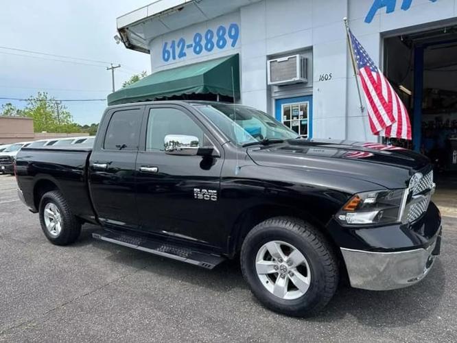 2013 ram 1500 quad cab slt 4x4 quad cab 6.3 ft. box 140 in. wb in virginia beach, virginia