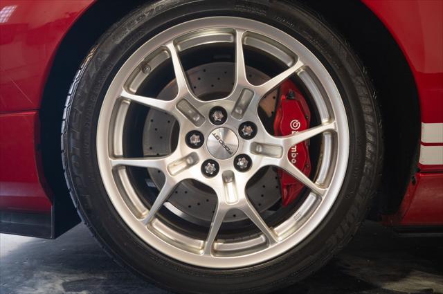 2005 ford gt coupe