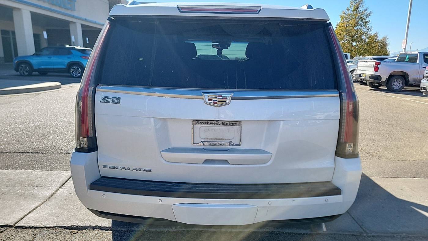 2016 cadillac escalade luxury collection