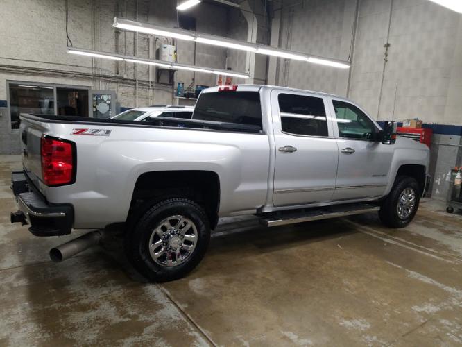 used 2016 chevrolet silverado 3500 4x4 crew cab ltz saukville, wi 53080 for sale in saukville, wisconsin