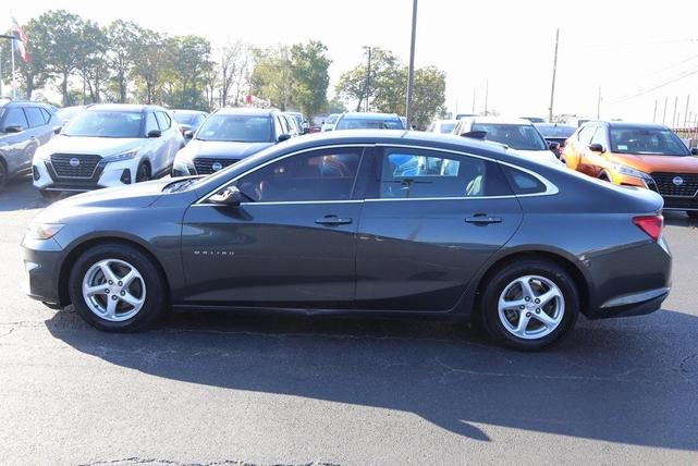 2017 chevrolet malibu 1ls