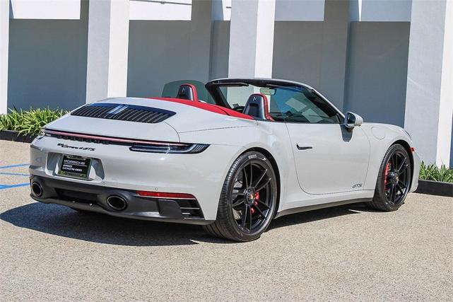 2024 porsche 911 carrera 4 gts