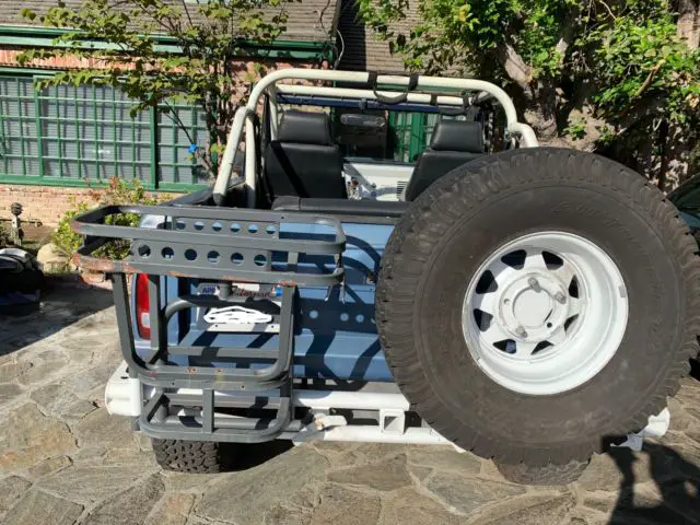 1971 ford bronco -blue bronco