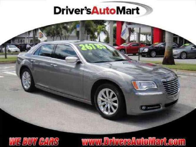 2012 chrysler 300 limited in davie, fl