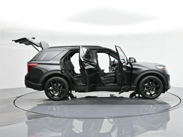 2024 ford explorer st-line
