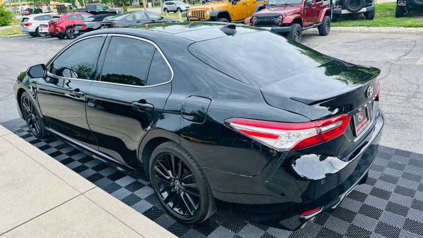 2021 toyota camry xse