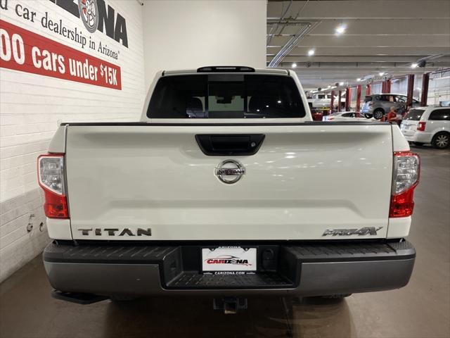 2017 nissan titan pro-4x
