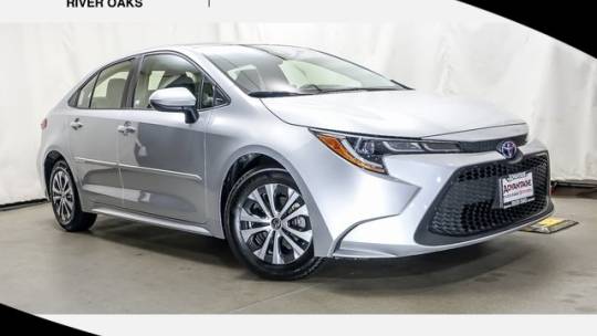2022 toyota corolla hybrid le