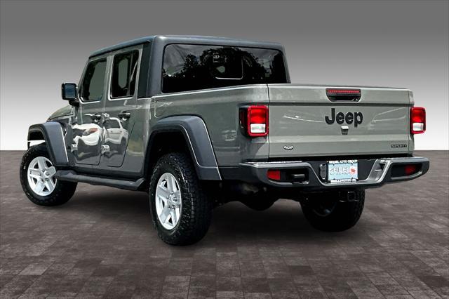 2020 jeep gladiator sport s