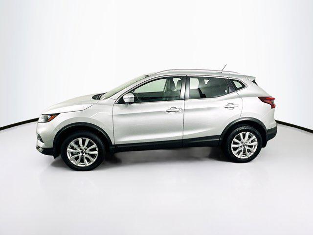 2022 nissan rogue sport sv