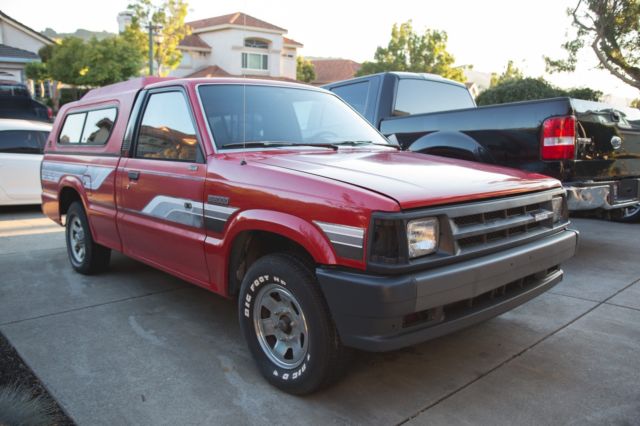 1986 mazda b2000 truck...clean ,original owner - rebuilt motor...runs needs smog