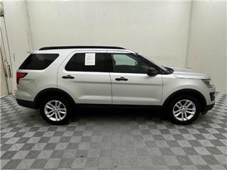 2016 Ford Explorer base