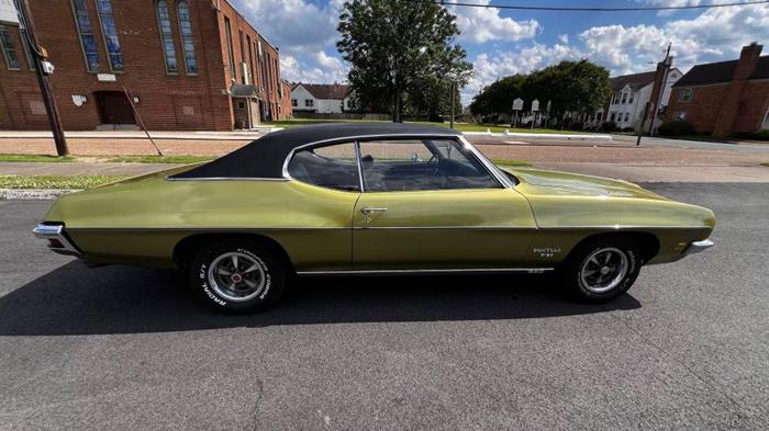 1971 pontiac t-37 hardtop coupe with a freshly rebuilt 350 v8 in portsmouth, virginia