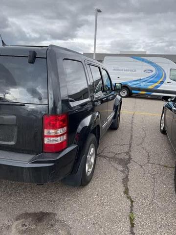 2012 jeep liberty sport
