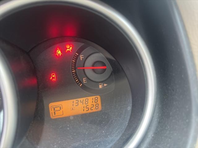 2009 nissan versa 1.8 sl