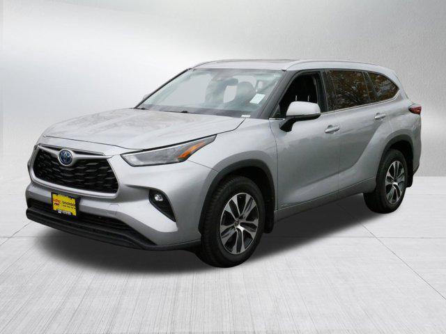 2022 toyota highlander hybrid xle