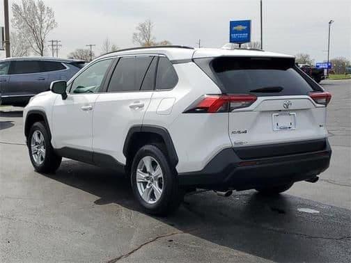 2021 toyota rav4 xle in linwood, michigan