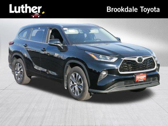 2021 toyota highlander xle
