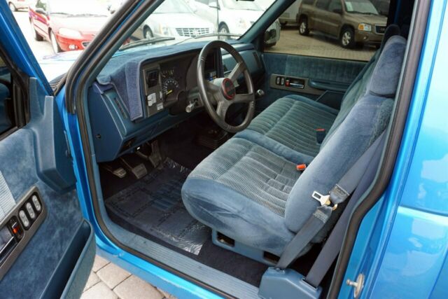 1992 gmc sierra 1500 stepside pickup truck - custom paint, crate motor, 5-speed