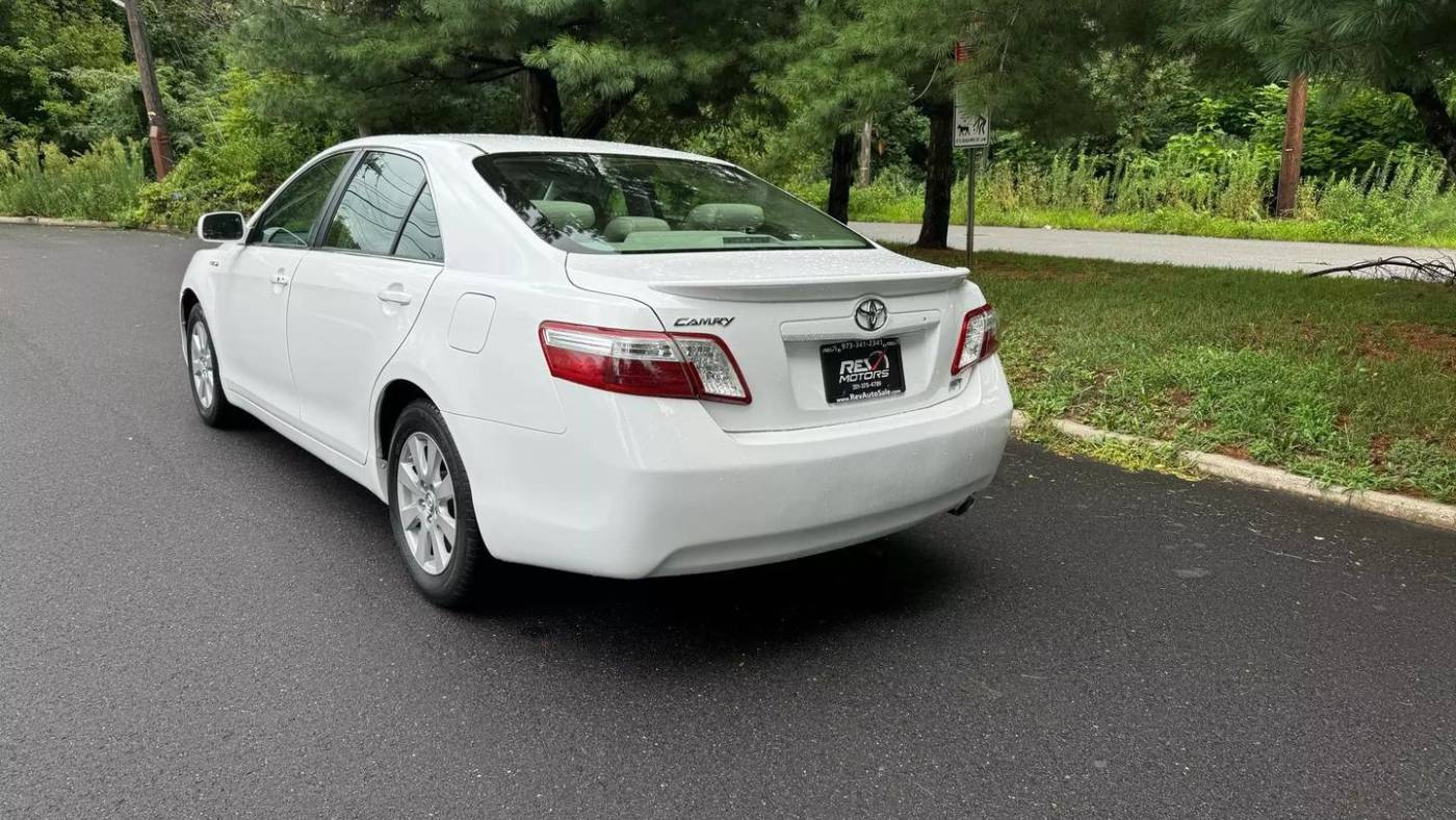 2009 toyota camry hybrid base