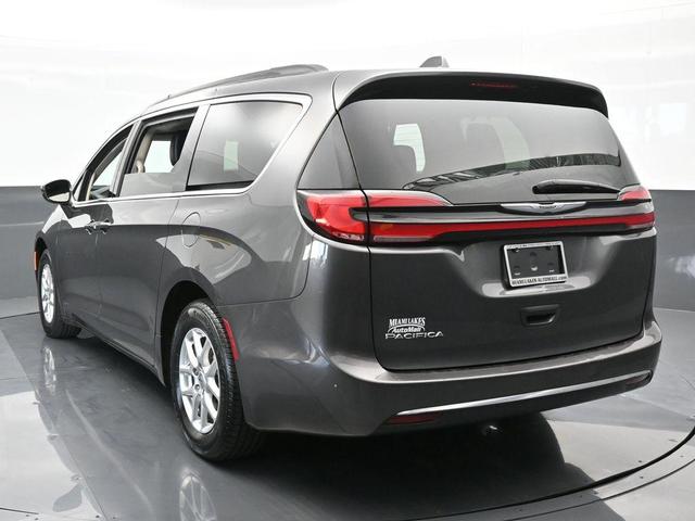 2022 chrysler pacifica touring-l