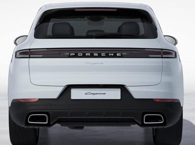 2024 porsche cayenne base