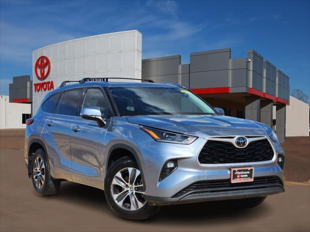 2021 toyota highlander xle