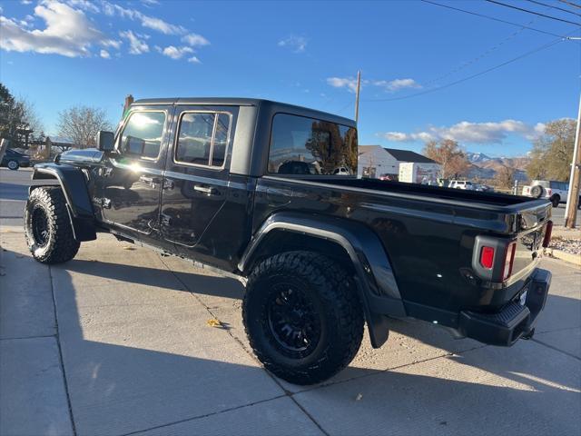 2023 jeep gladiator sport s