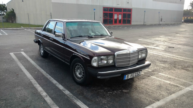 mercedes benz 300d 1982