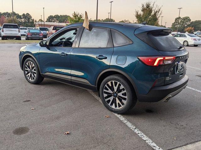 2020 ford escape se sport