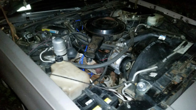1983 odsmobile cutlass supreme brougham 305 cid v8