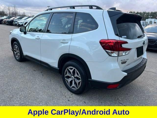 2024 subaru forester premium