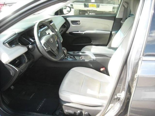 2013 toyota avalon xle