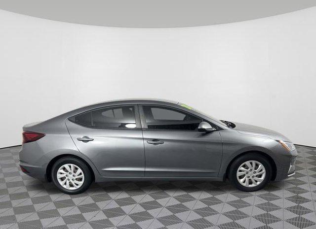 2020 hyundai elantra se
