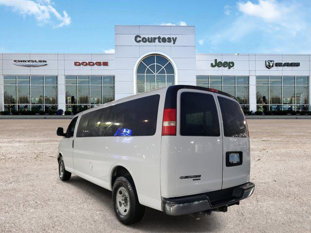 2015 chevrolet express 3500 lt