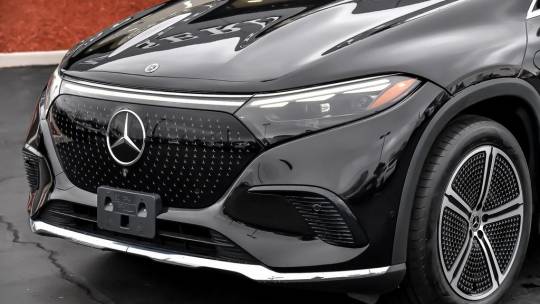 2023 Mercedes-Benz EQS SUV