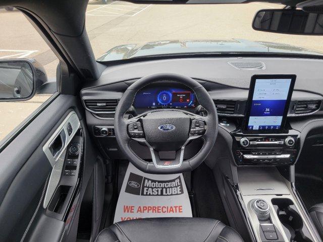 2023 ford explorer st