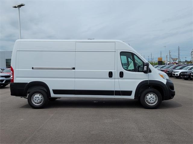 2024 ram promaster 2500 high roof