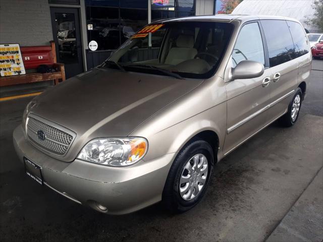 2005 kia sedona lx
