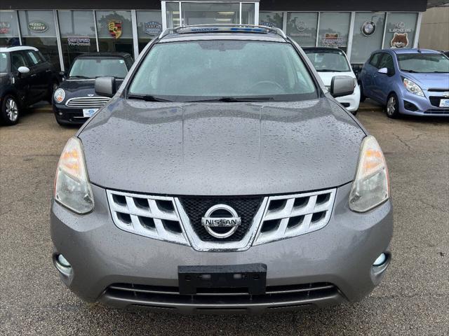 2011 nissan rogue sv