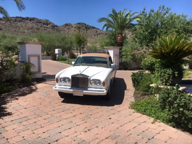 1987 rolls royce corniche, runs great! clean title white/tan rare!!