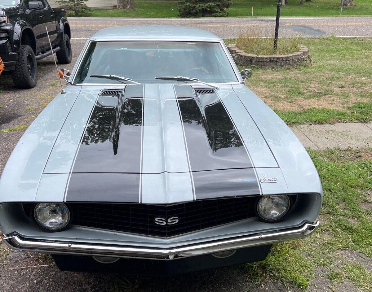 1969 chevrolet camaro 454 motor 350 trans 10000 miles