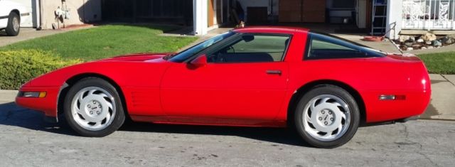 1993 red corvette 40th anniversary edition chevrolet automatic c4 coupe