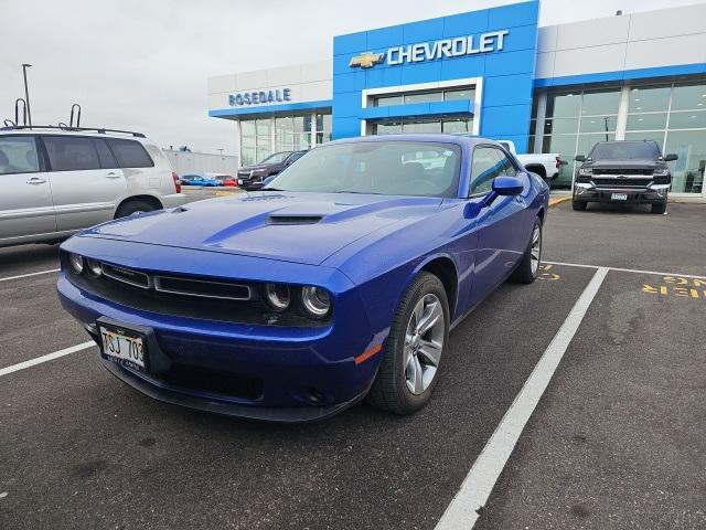 2018 dodge challenger sxt