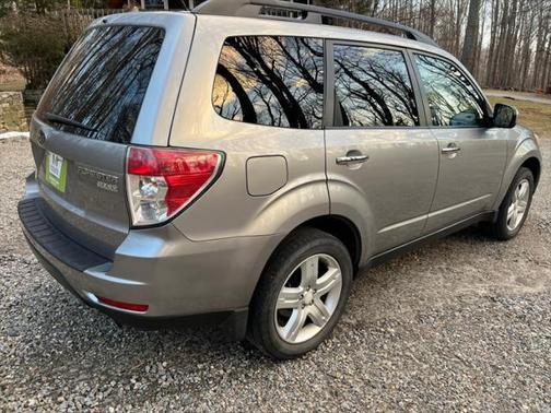 2010 subaru forester in saint louis, missouri